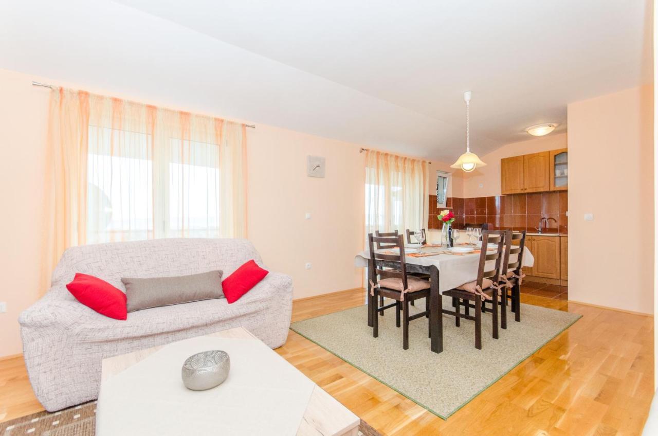 Apartman Ivan Kaštela Eksteriør bilde